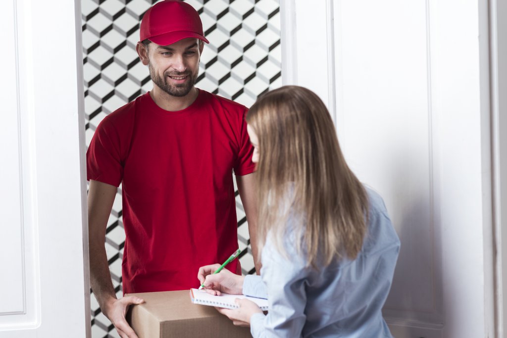 Selecting the Right E-commerce Courier Service in Dubai