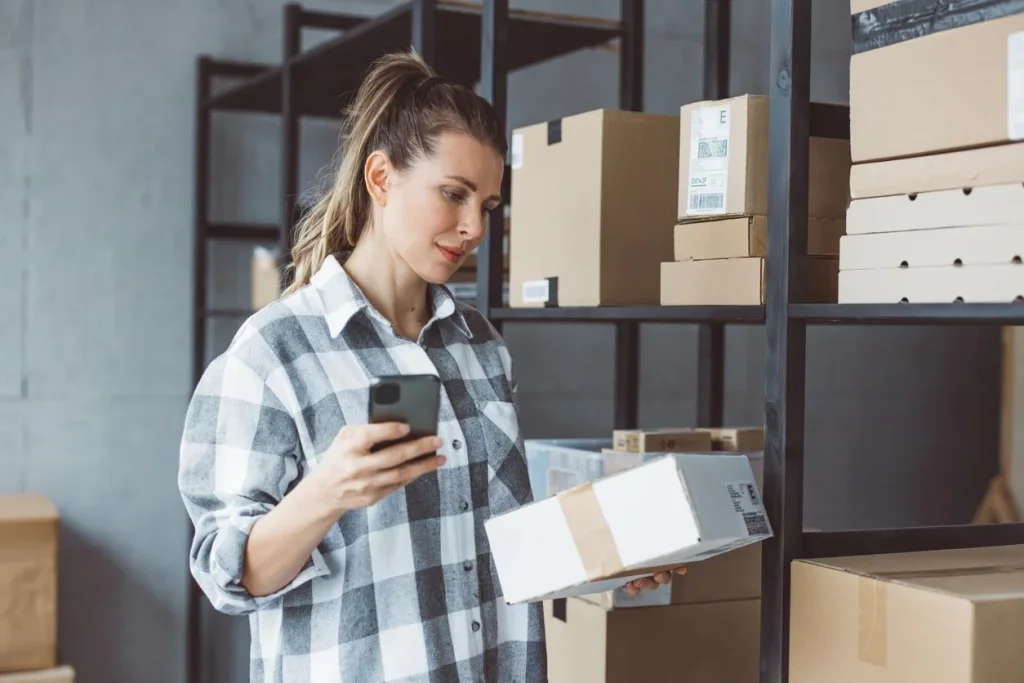 The Future of E-Commerce Fulfilment Solutions: Why Smart Logistics Matter More Than Ever